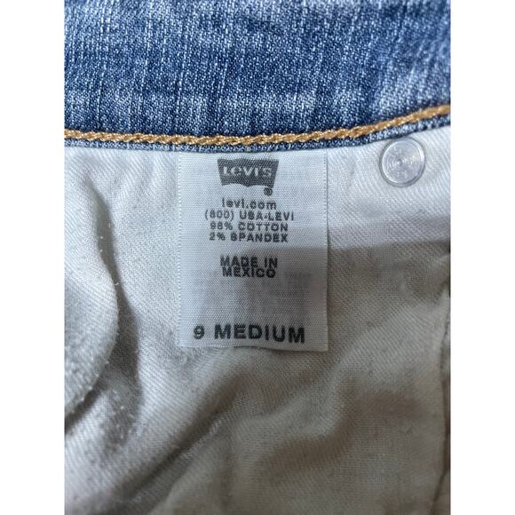 Levi's Superlow 518 Jeans Womens Size 9 Medium Stretch Distressed Small Stain - Picture 5 of 11